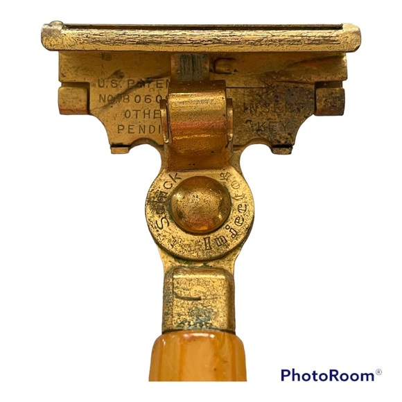 Vintage Schick razor circa 1935 with Bakelite handle. - Picture 10 of 10